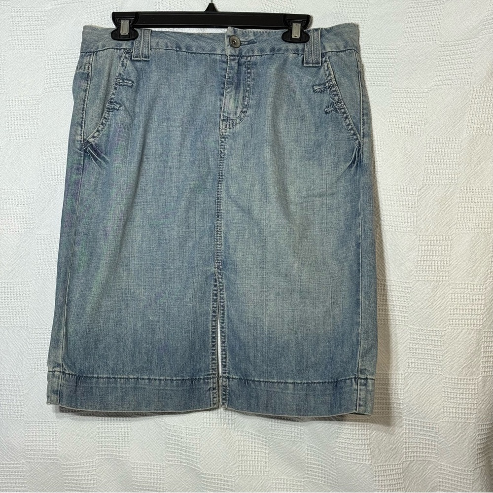 Calvin Klein Jeans Light Blue Denim Skirt Split Front n Back. Womens Size‎ 8